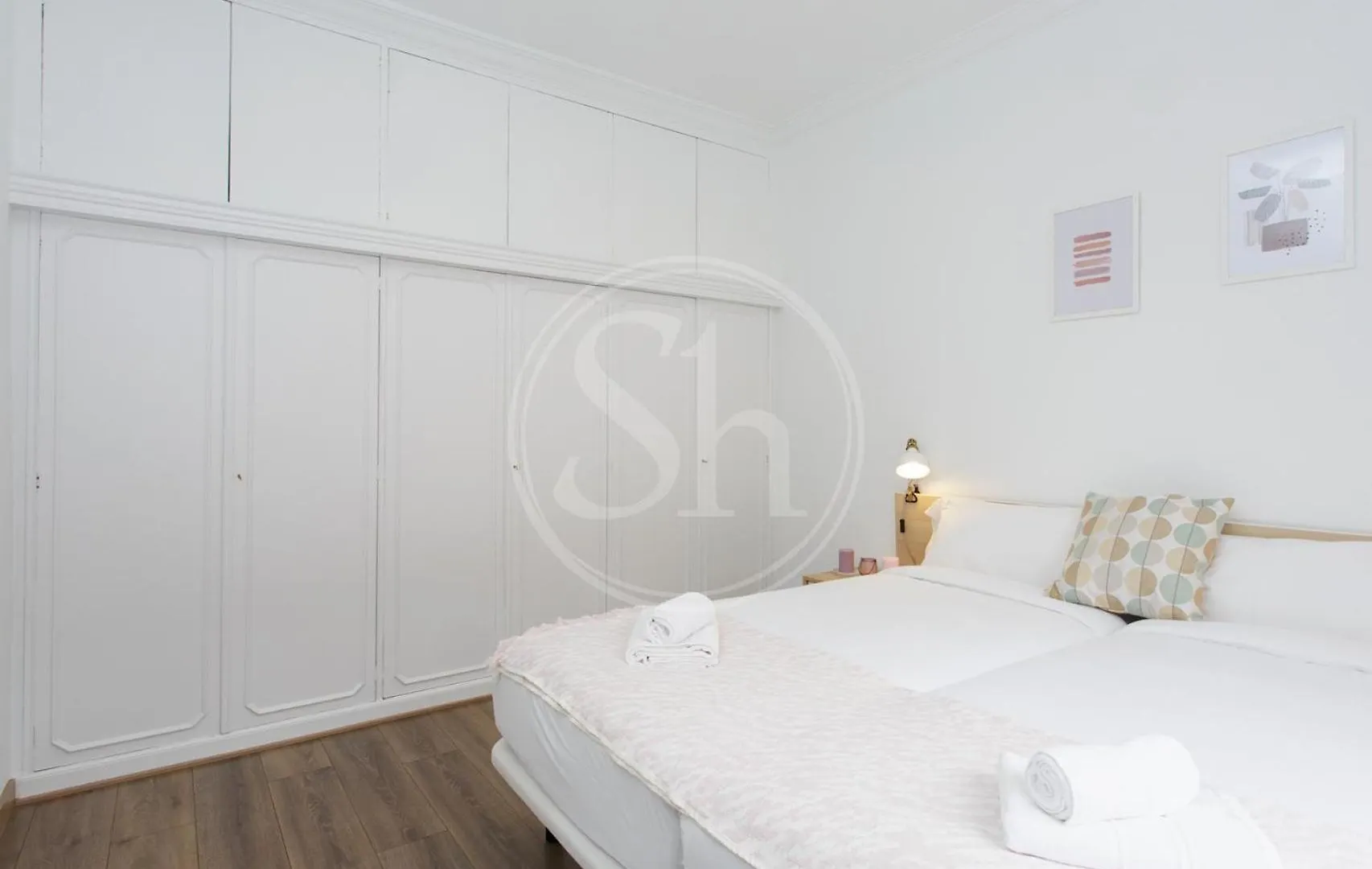 Design Monumental Apartment Barcelona