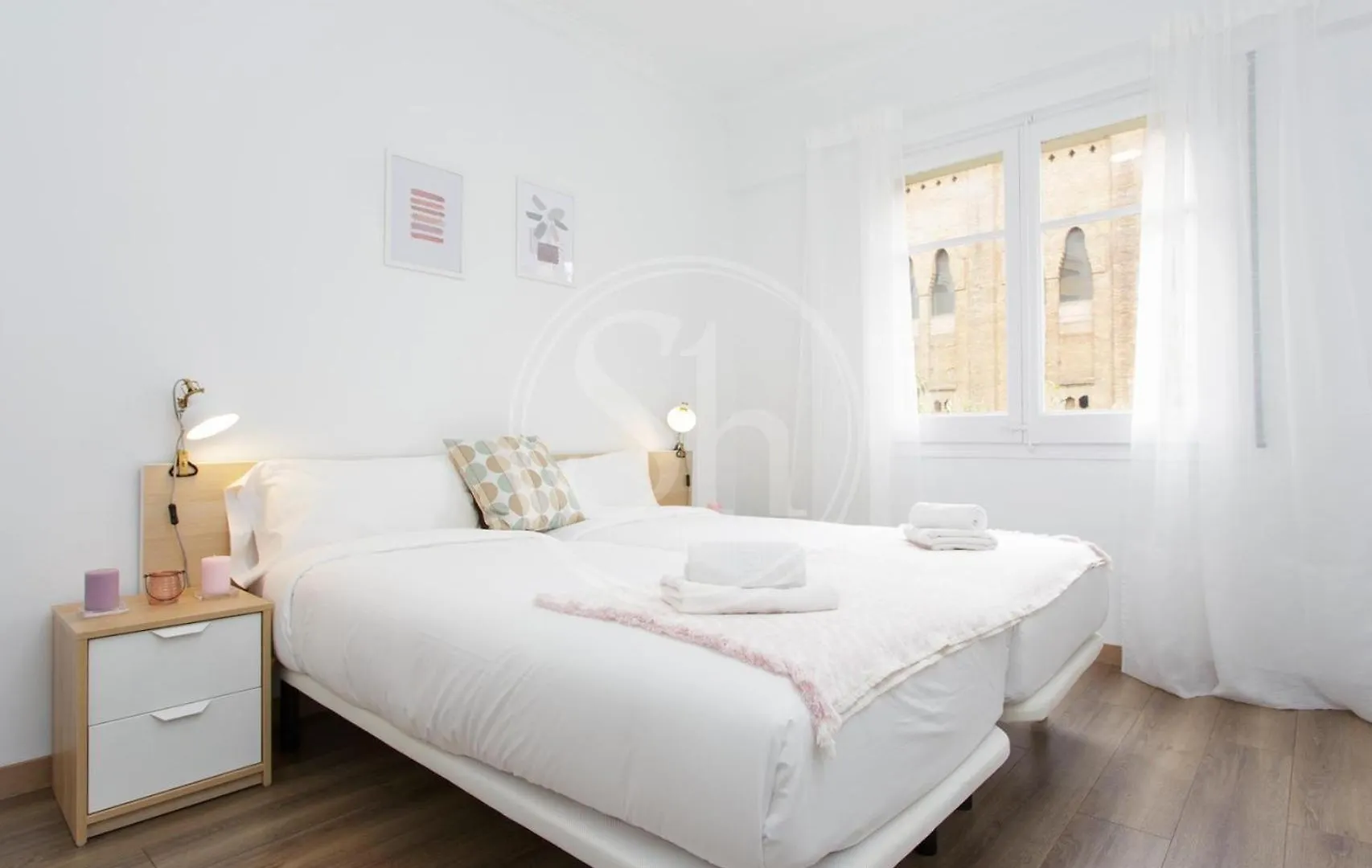 Design Monumental Apartment Barcelona Spain