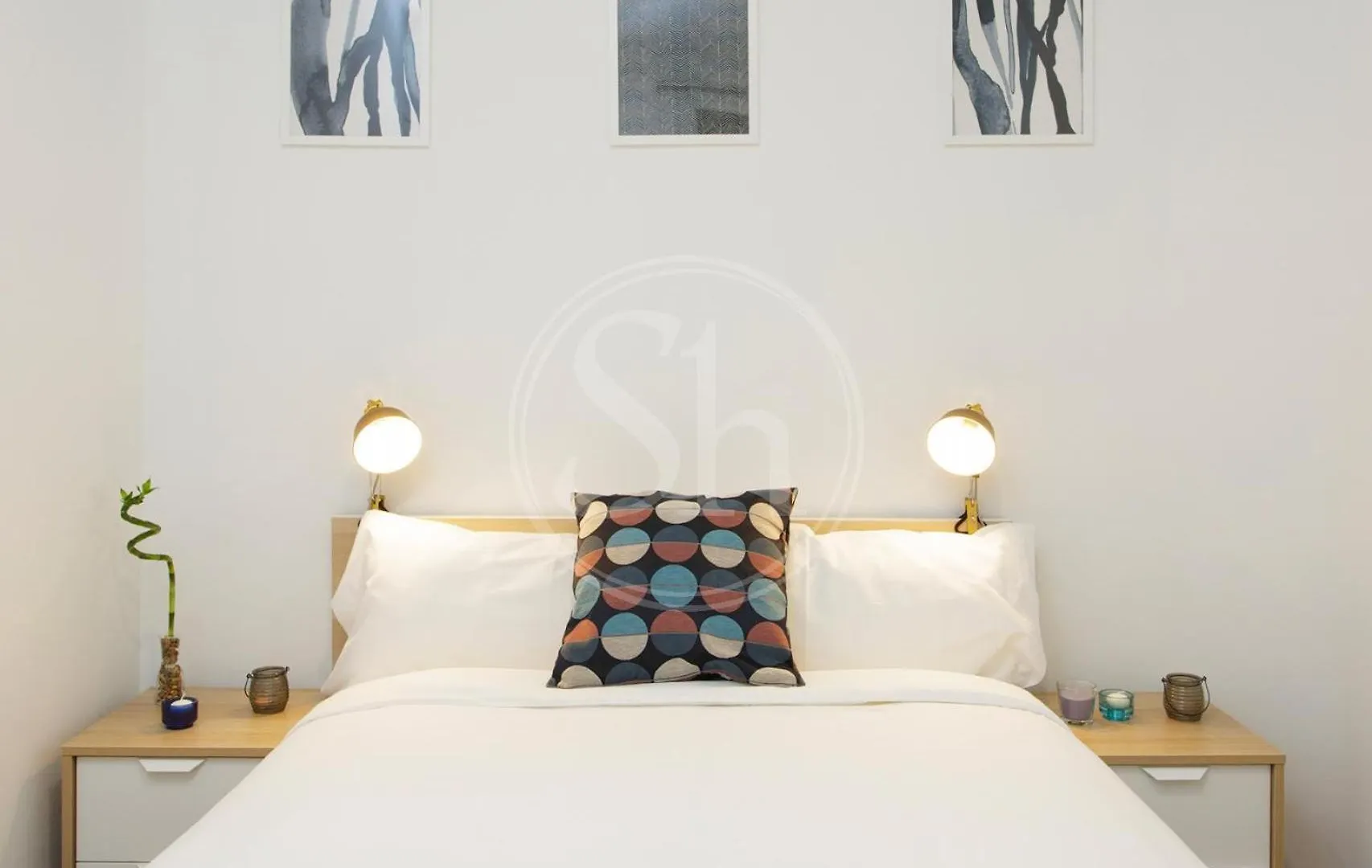 Design Monumental Apartment Barcelona